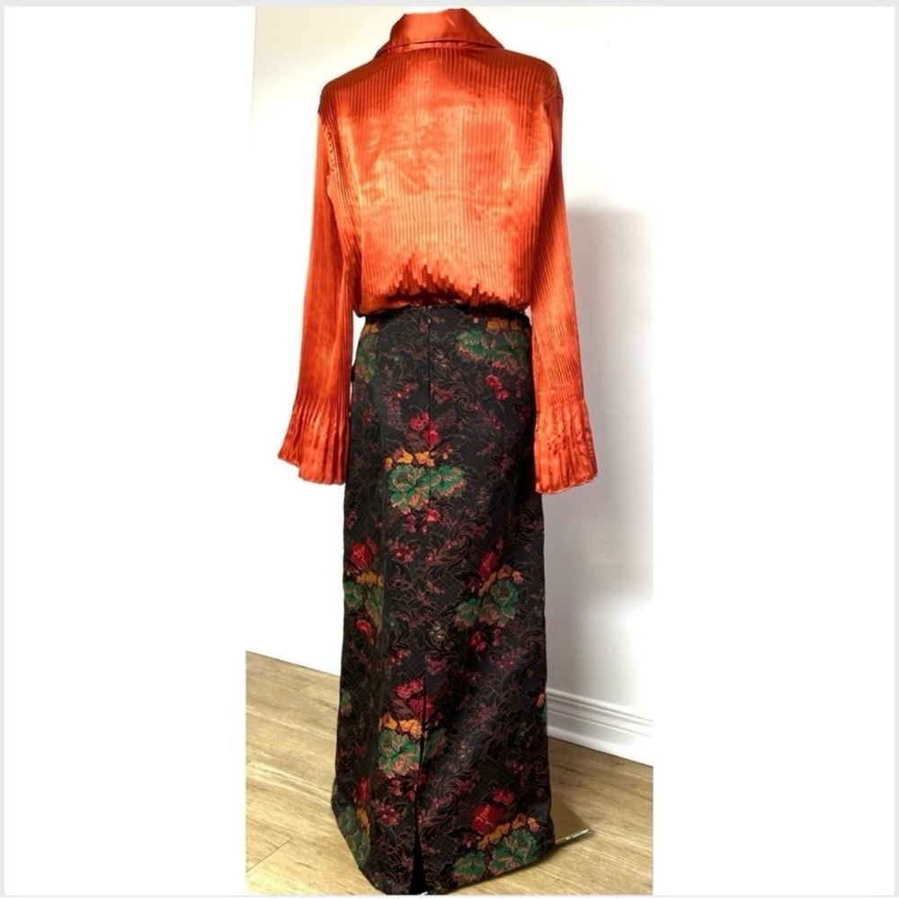 Vintage  Floral Brocade Tapestry Pencil Maxi Skirt – Red, Gold by April Cornell - Picture 9 of 16